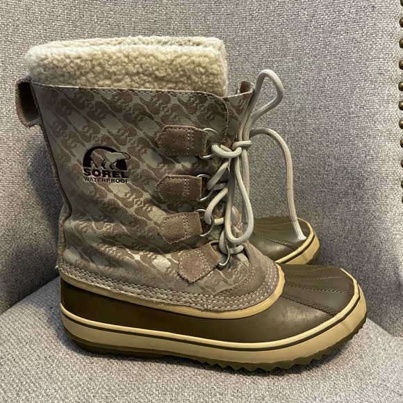 SOREL- Women's Green 1964 PAC Waterproof Snow Boots size 10 - Picture 2 of 6